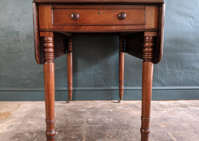 OP Woodcraft Pembroke Mahogany Drop Leaf Table